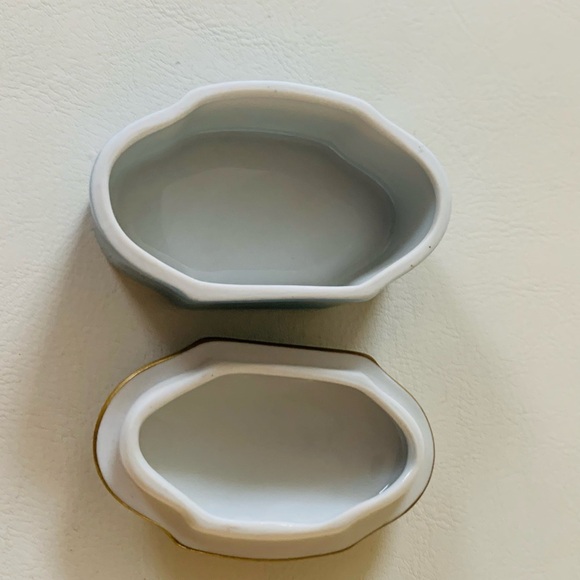 Limoges costel France trinket box - Picture 5 of 11